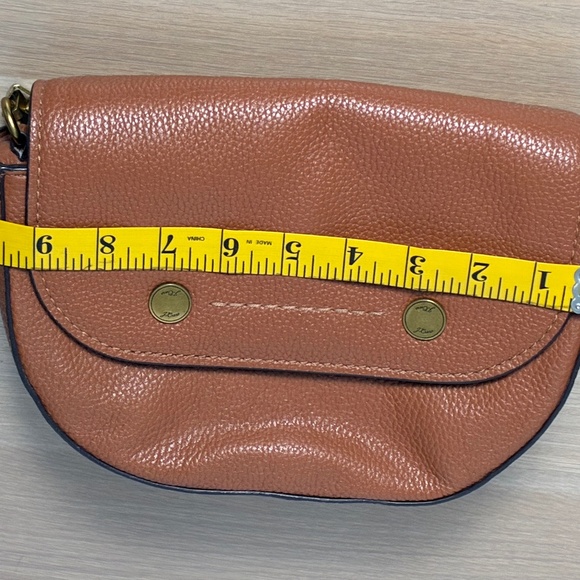 J.Crew Pebbled Leather Saddle Crossbody Bag - Picture 9 of 10